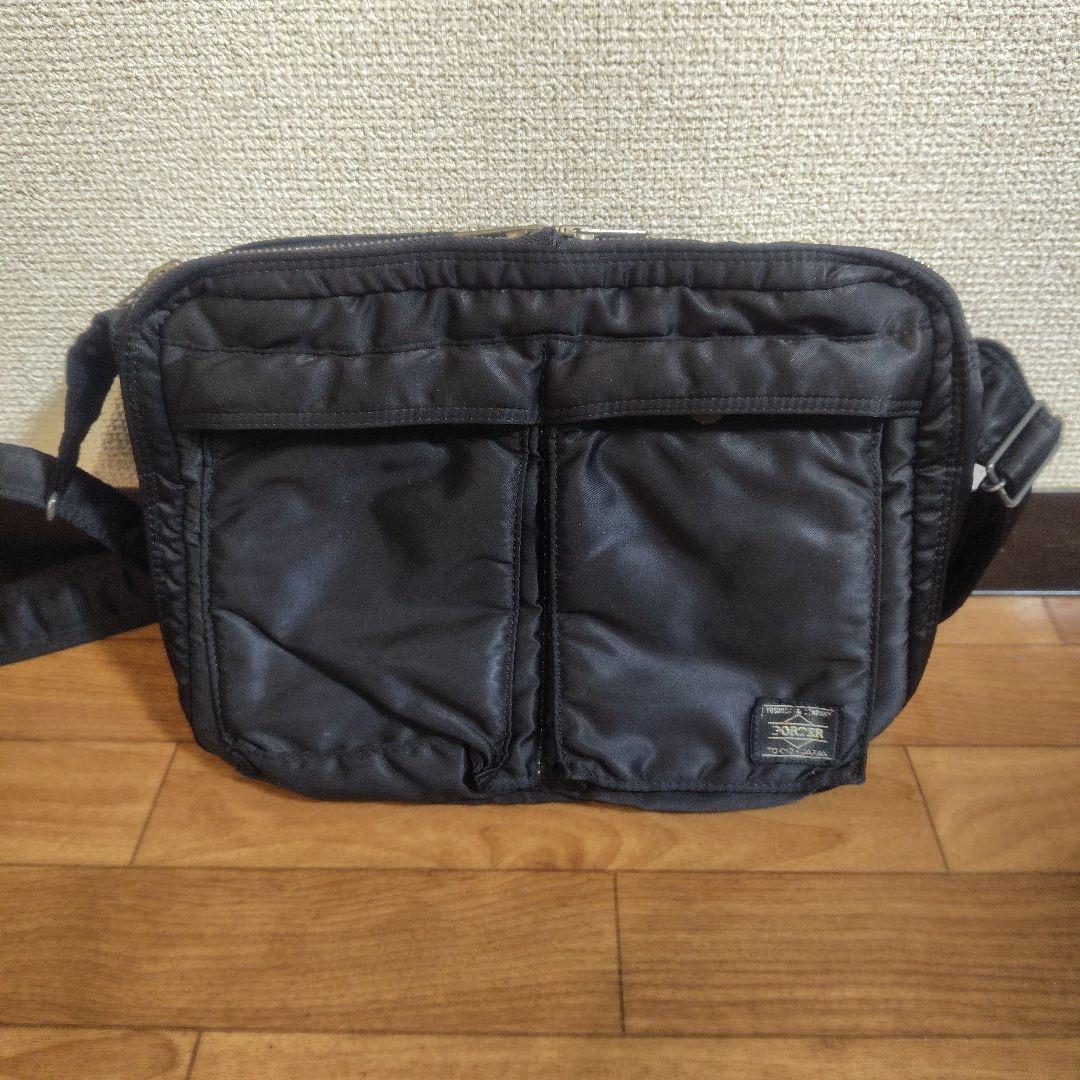 ポーター タンカー ショルダーバッグ サイズL ブラック TANKER(タンカー) SHOULDER BAG(L) | 吉田カバンホームページ