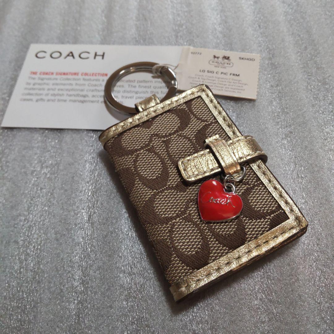 COACH☆Signature picture frame Bag Charm Coach Picture Frame Bag Charm in Signature Canvas – Club de Mode