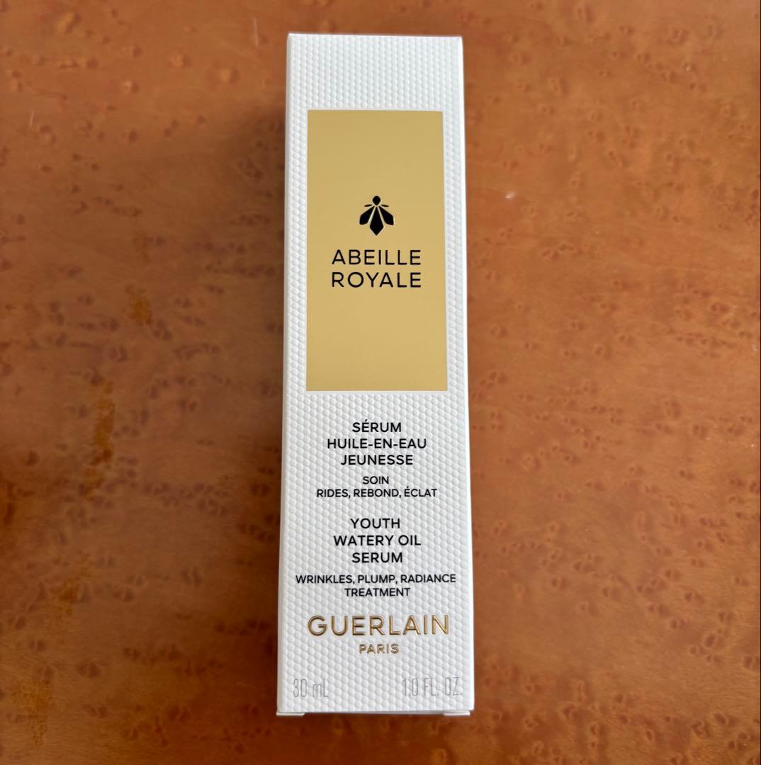 ゲラン アベイユ ロイヤル ウォータリー オイル　セロム　30ml 美容液 ゲラン】アベイユ ロイヤルシリーズからブースト美容液「ウォータリー