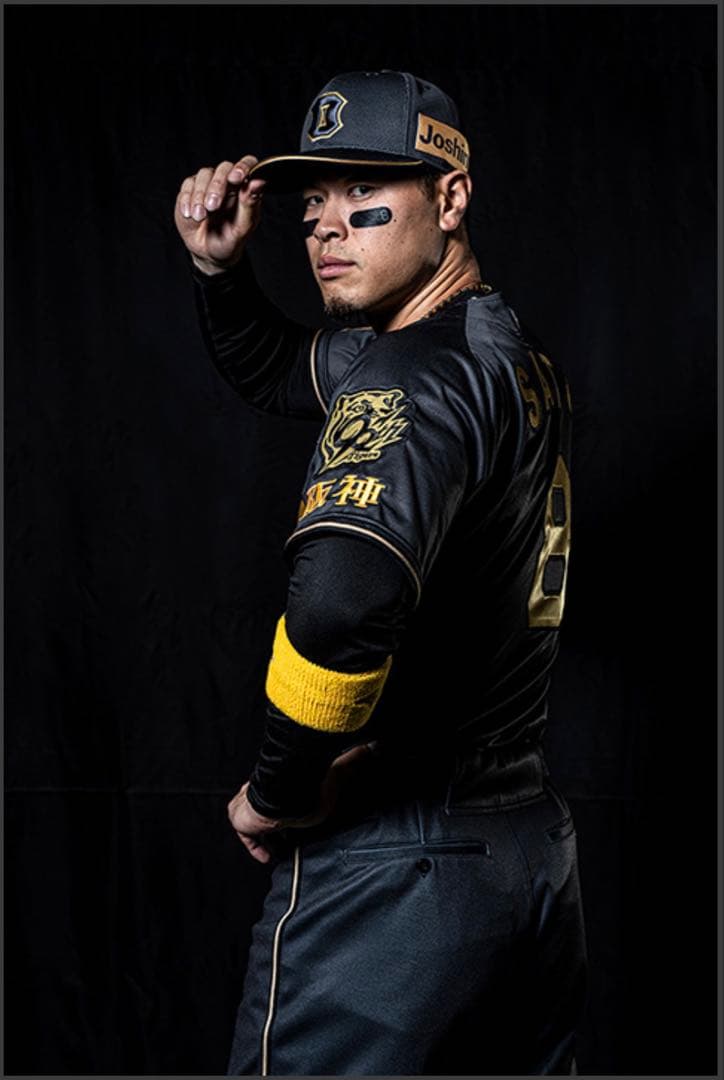 阪神 B-LUCK DYNAMITE レプリカユニフォーム 佐藤輝明 M - メルカリ