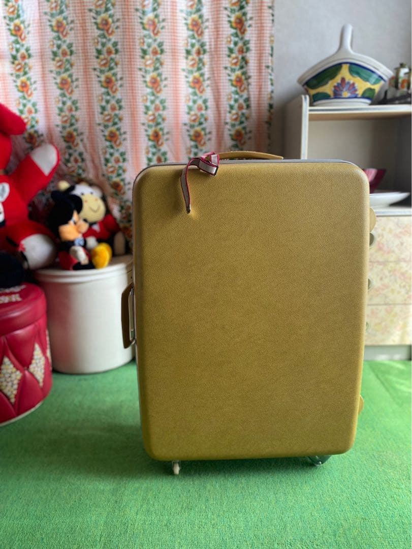 サムソナイト キャリーバッグ 黄色 イエロー スーツケース トランク