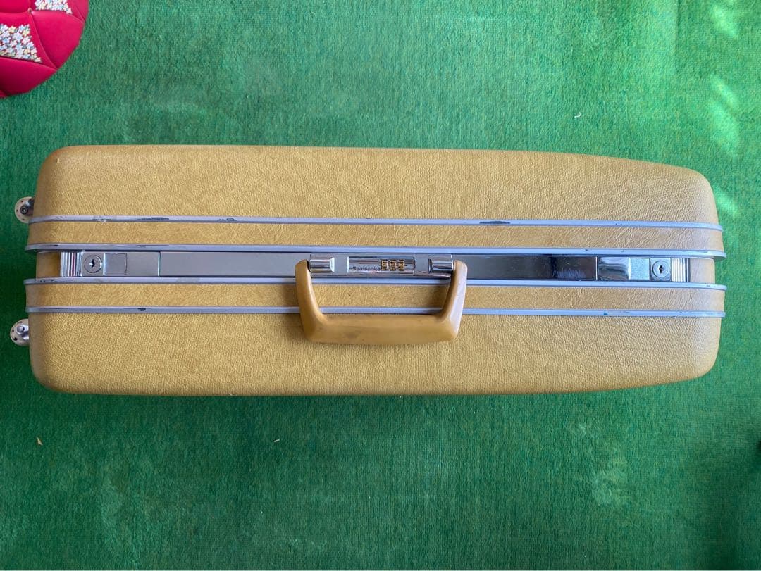 サムソナイト キャリーバッグ 黄色 イエロー スーツケース トランク