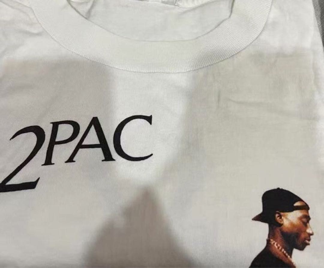 《新品・未使用》2PAC ヴィンテージダメージ 半袖Tシャツ