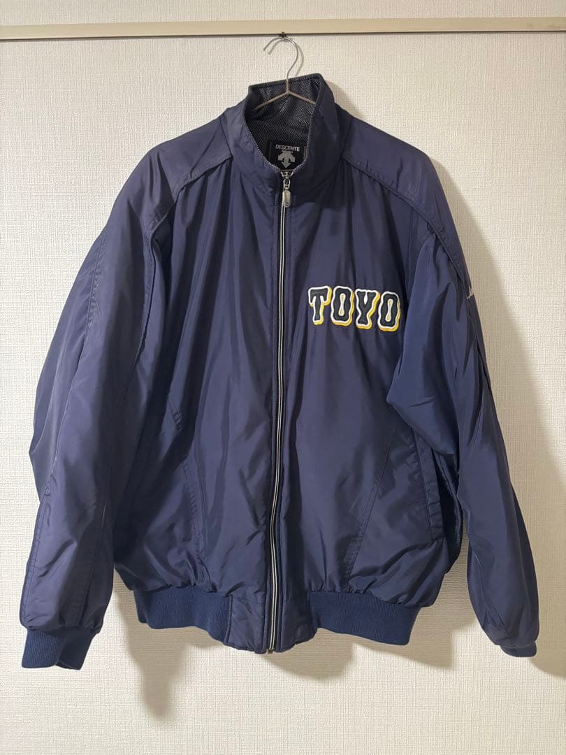 東洋大学　野球部　ジャケット ベースボール百科 時代の最先端素材で作られた藤村富美男監督の