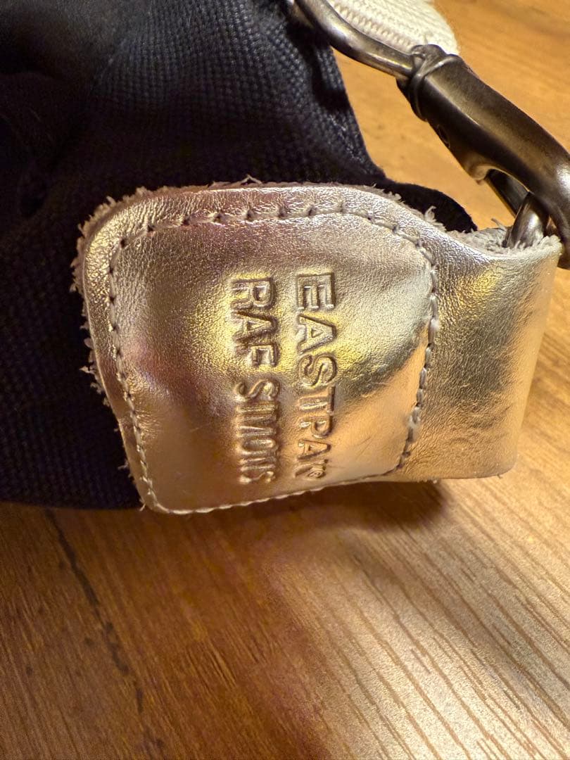 RAF SIMONS × EASTPAK キャンバス 2009 ARCHIVE - メルカリ