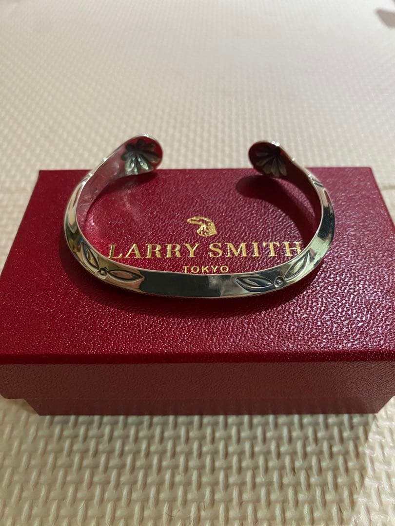 アクセサリー LARRY SMITH/TRIANGLE SIDE SHELL BRACELET Larry Smith Triangle Side Shell Bracelet BR-0011 – Second Sunrise