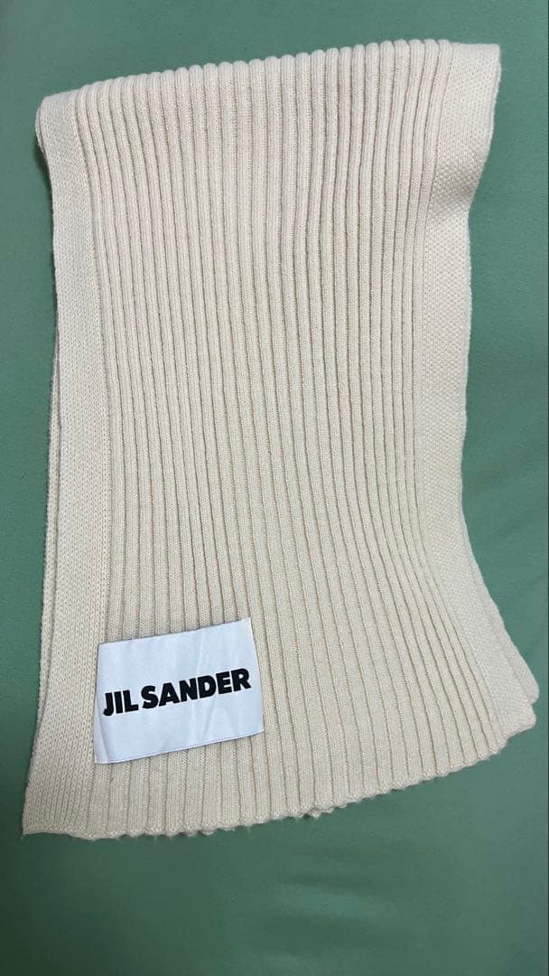 JIL SANDER アイボリー リブ編みスカーフ JIL SANDER（ジルサンダー） マフラー スカーフ ロゴラベル J40TE0007