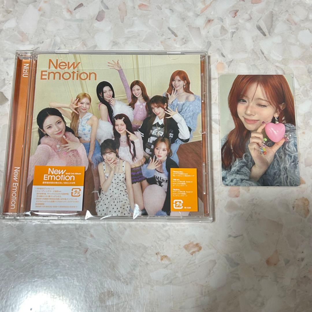 NiziU トレカ NEW EMOTION CD 通常盤 リク - メルカリ