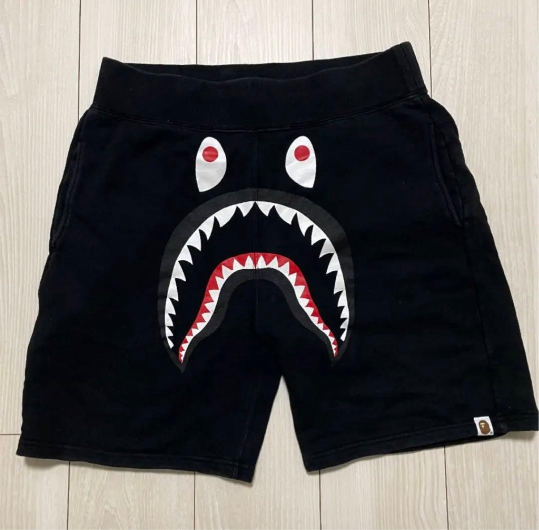 ◇完売品◇ APE アベイシングエイプ シャーク ハーフパンツ ブラック