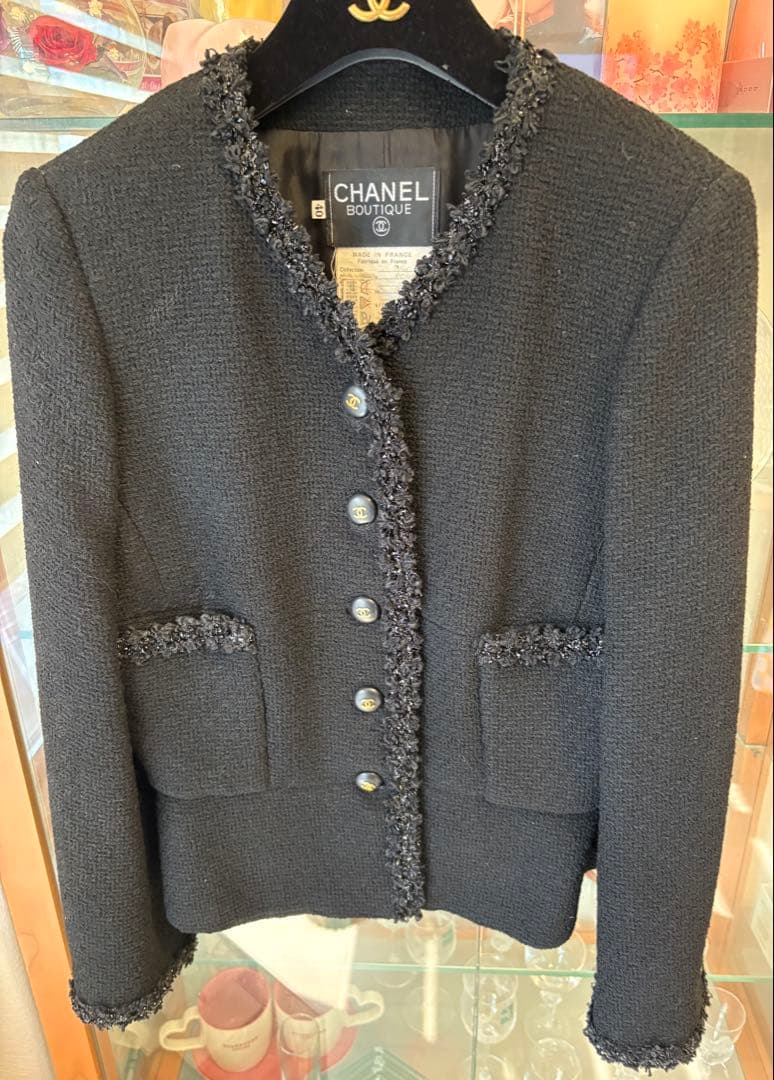 CHANELビンテージスーツ黒40 ヴィンテージ】シャネル CHANEL スーツ : KOMEHYO ONLINESTORE Yahoo