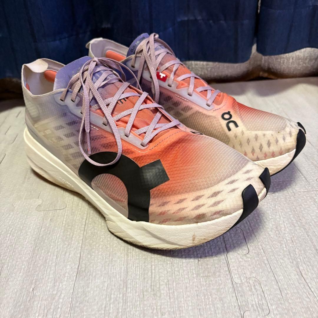 スパイク・シューズ On cloudboom Strike / 27.5cm