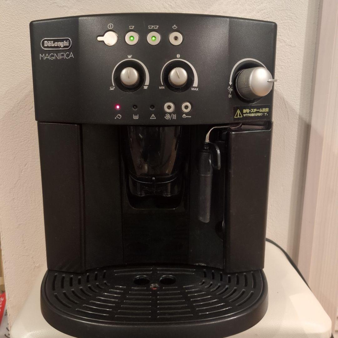 DeLonghi MAGNIFICA ESAM1000SJ エスプレッソマシン デロンギ MAGNIFICA ESAM1000SJ エスプレッソマシン デロンギ