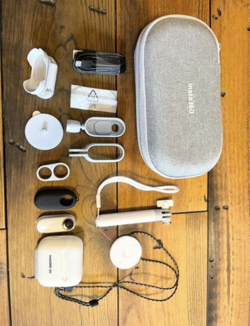 ビデオカメラ Insta 360 GO Amazon.com : Insta360 GO 3S (White) 64GB Tiny Mighty 4K Action