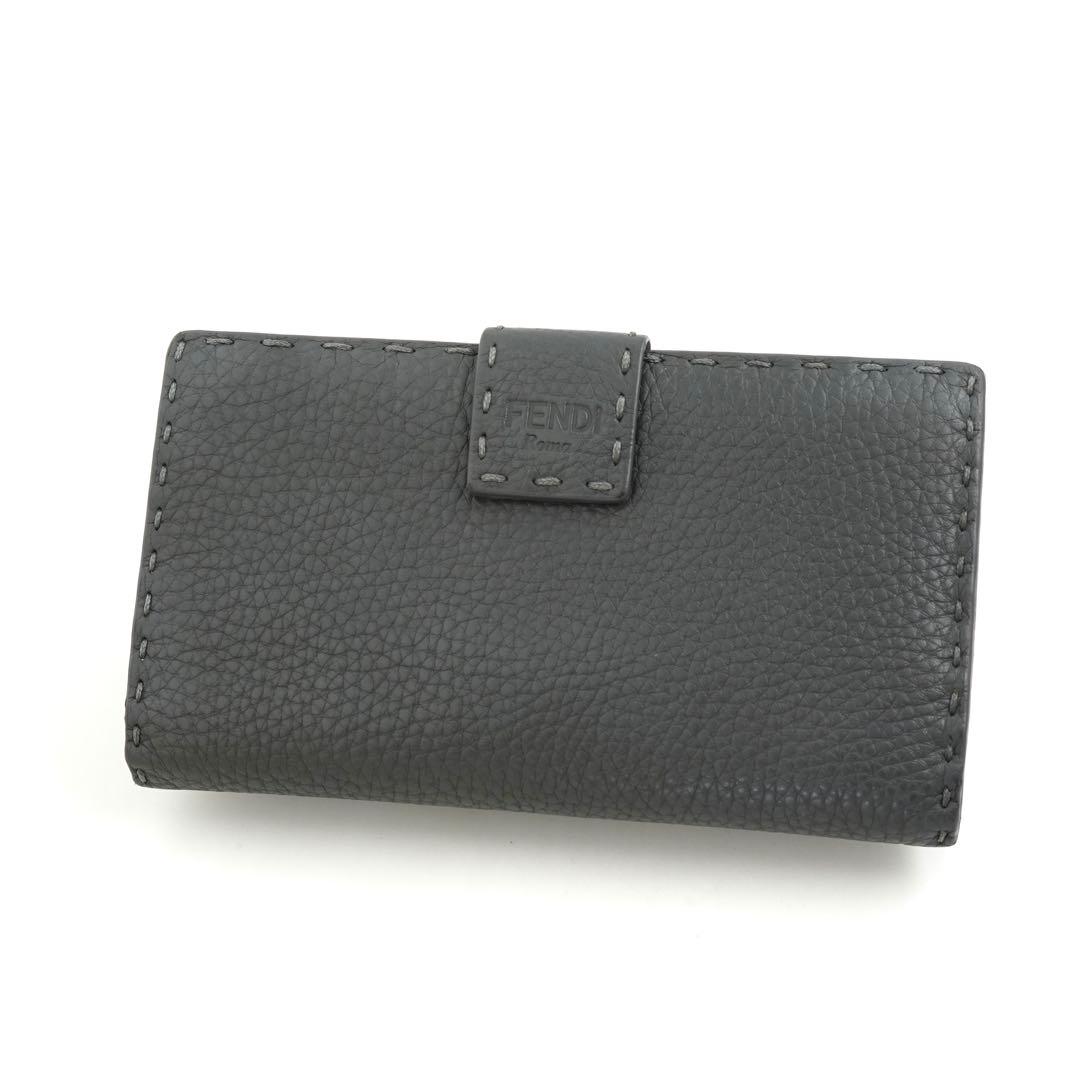 ✨未使用展示品・箱付き✨ FENDI 長財布 ターンロック セレリア ズッカ
