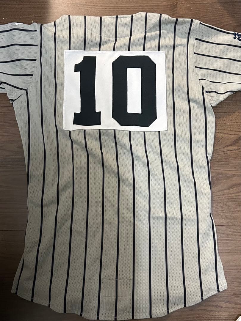 敦賀気比高校 選抜高校野球大会ユニフォーム 背番号付き【10】 - メルカリ