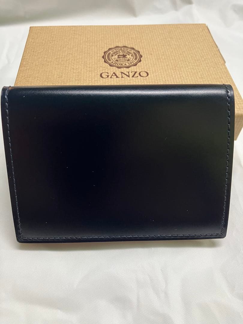 GANZO CORDOVAN (コードバン) 通しマチ名刺入れ ネイビー - メルカリ