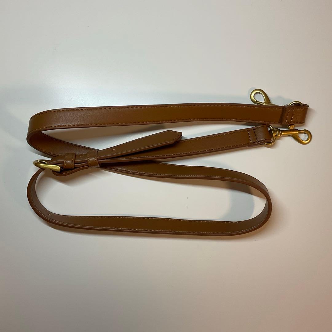 完売品】ZARA ジッパーボストンバッグ（キャメル）