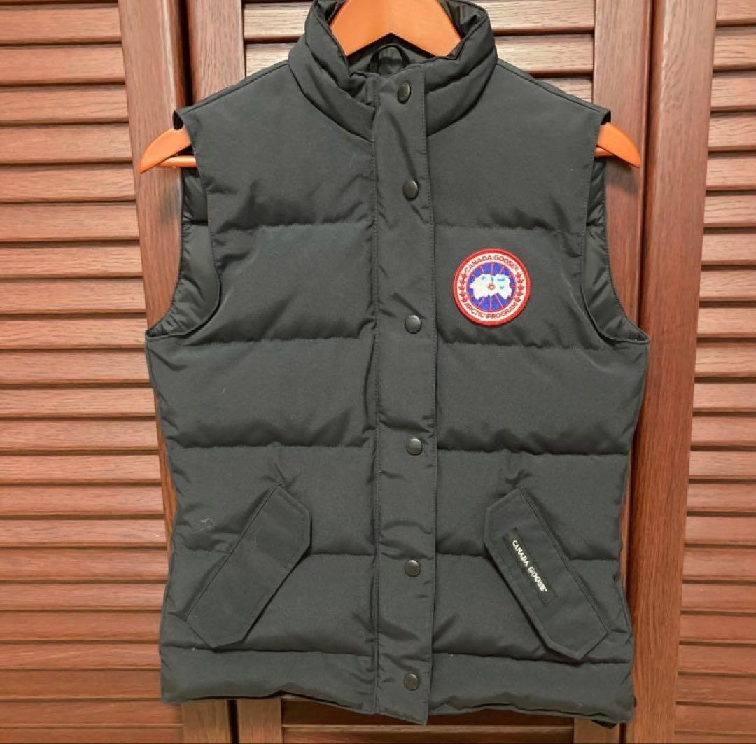 新品未使用　カナダグース　2832L ネイビー CANADA GOOSE（カナダグース） フリースタイルベスト 2832L 国内正規品
