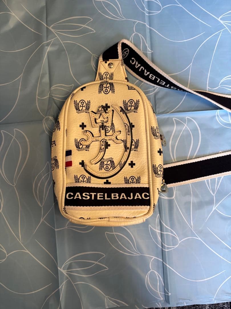 CASTELBAJAC ボディバッグ CASTELBAJAC（カステルバジャック） 最大53% 2/27から ルックス ボディ