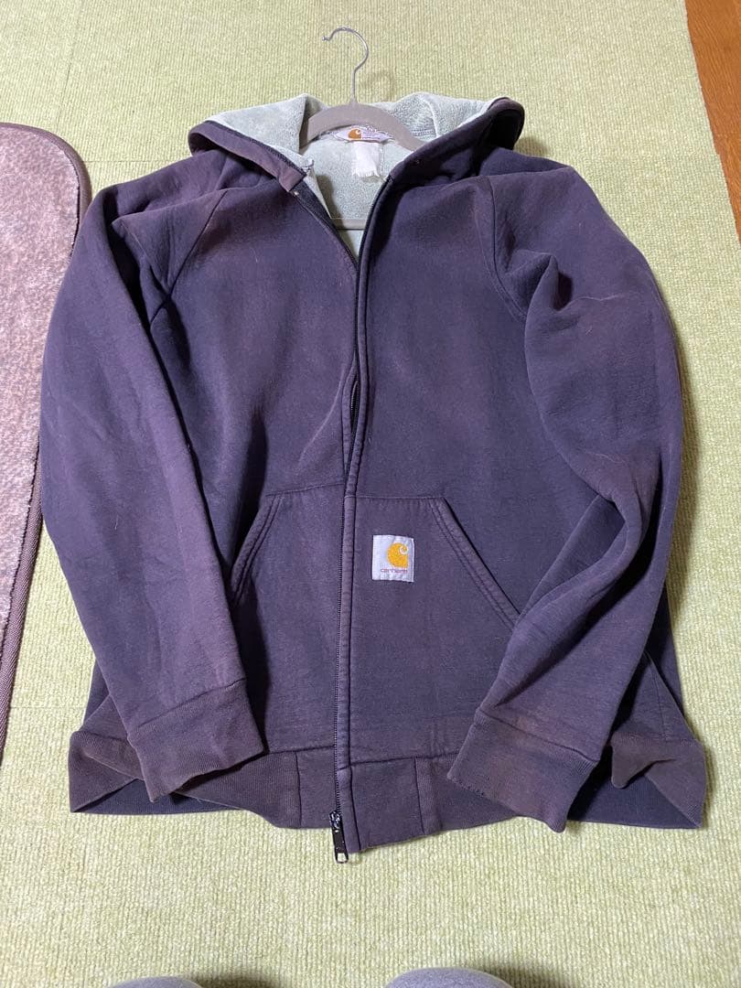特価】Carhartt カーハート ジップアップ パーカー 三角タグ - メルカリ