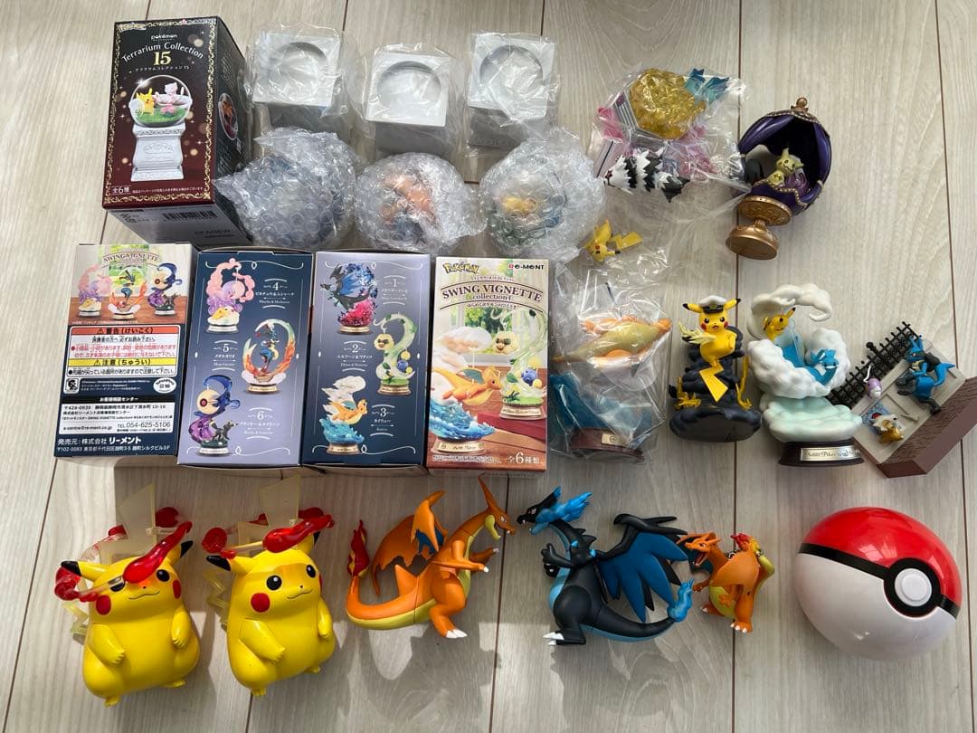 18体まとめ売り　ポケモン　リーメント　モンコレ　ピカチュウ　リザードン ポケットモンスター モンコレ バトルゼ ピカチュウVSリザードン