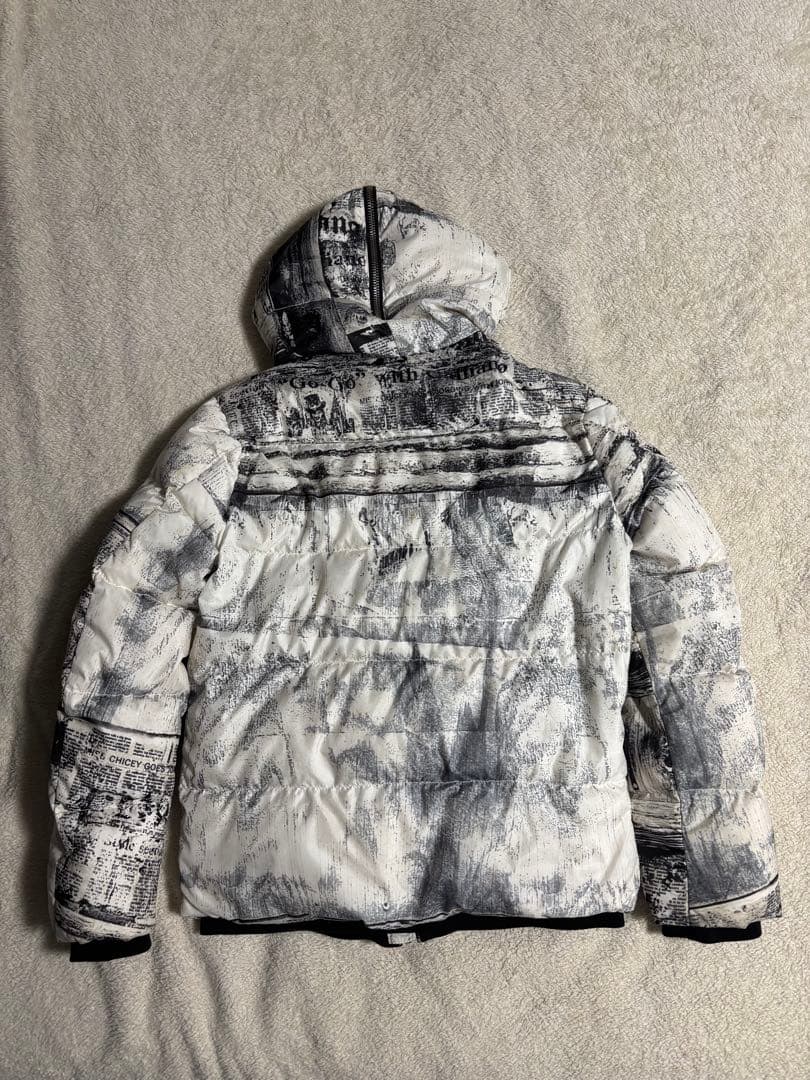 John Galliano ニュースペーパー ダウンジャケット 名作 アーカイブ