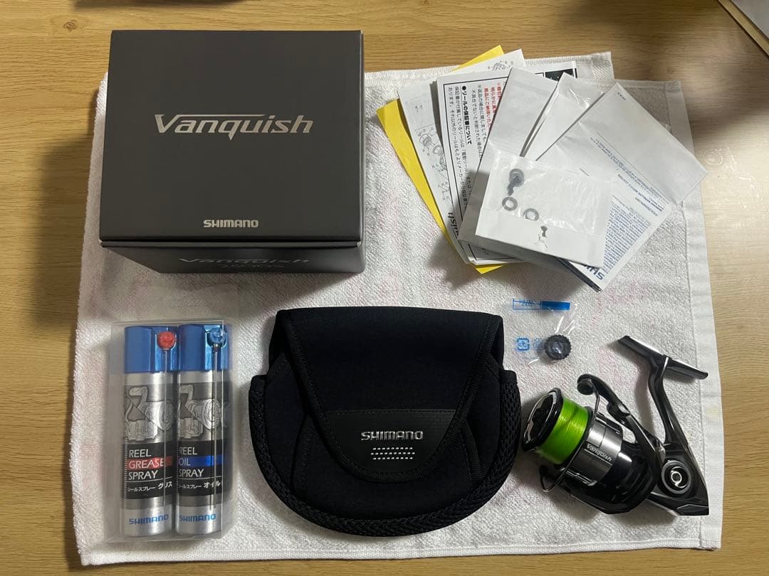 シマノ　23ヴァンキッシュ　メンテナス用品・リールカバー付き ネオプレーンリールカバー ベイト用 Mサイズ リールポーチ シマノ