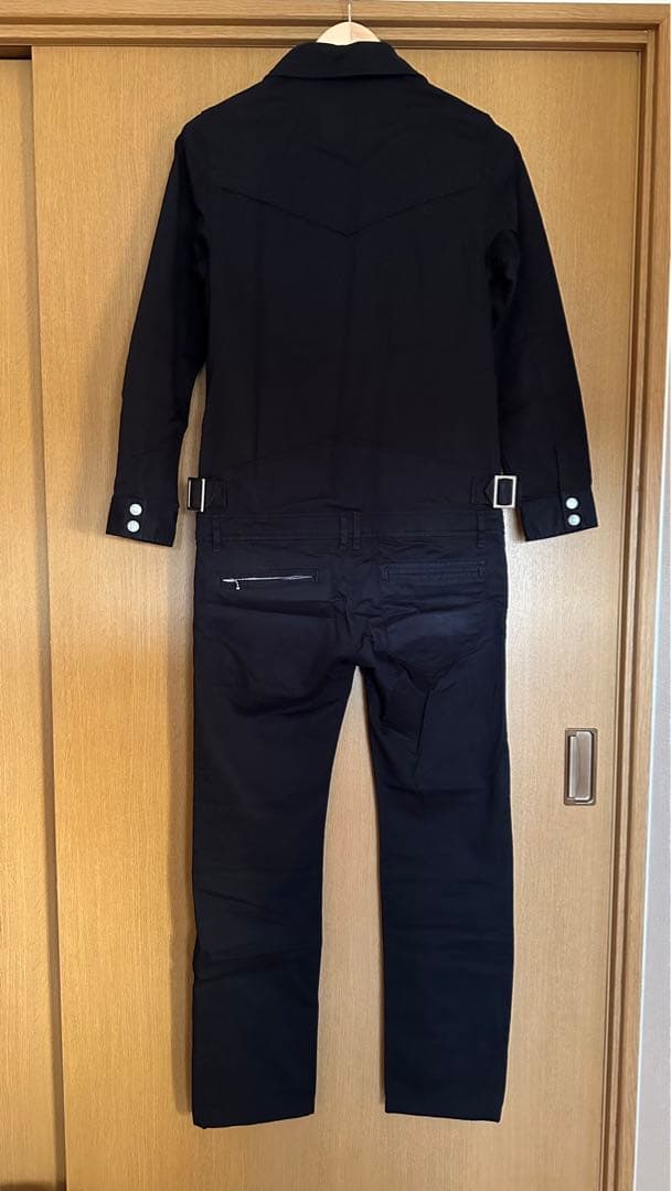  pussy つなぎ　ジャンプスーツ