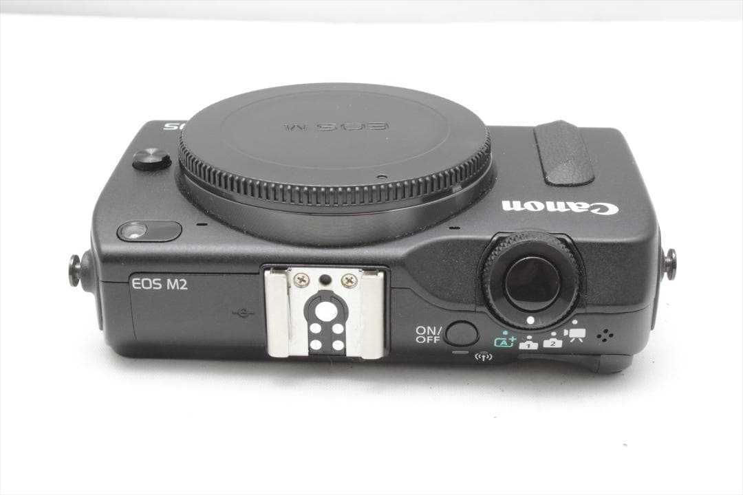 ホアン様専用！Canon EOS M2 ボディ ジャンク - メルカリ