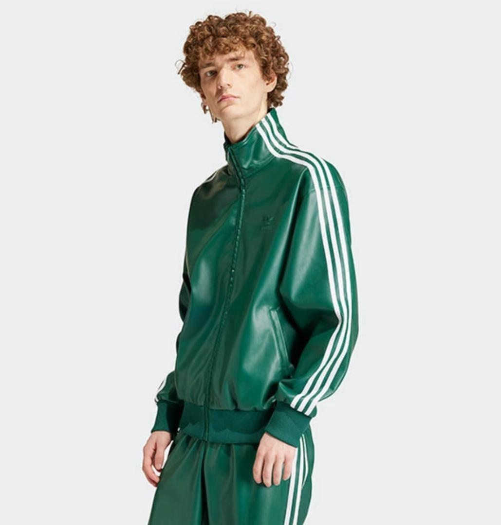 【希少・Sサイズ】adidas フェイクレザージャケット カレッジグリーン 希少・Sサイズ】adidas フェイクレザージャケット カレッジグリーン