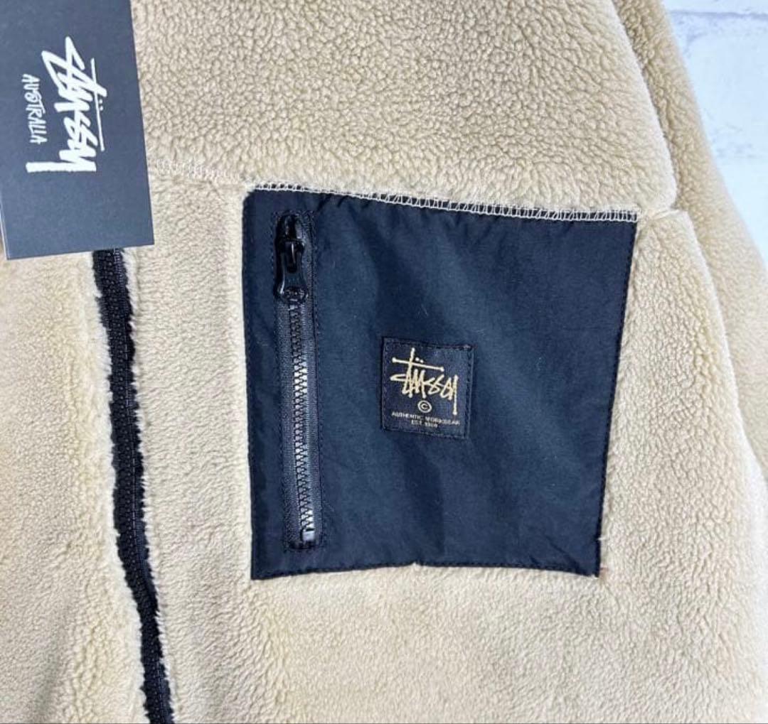 値下げ STUSSY ベージュ フリースパーカー