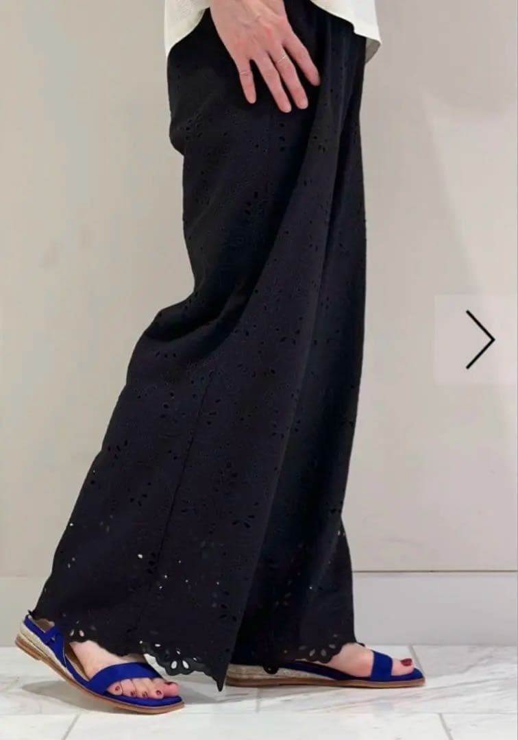 トゥモローランド ダマスクスエンブロイダリー セミワイドパンツカット