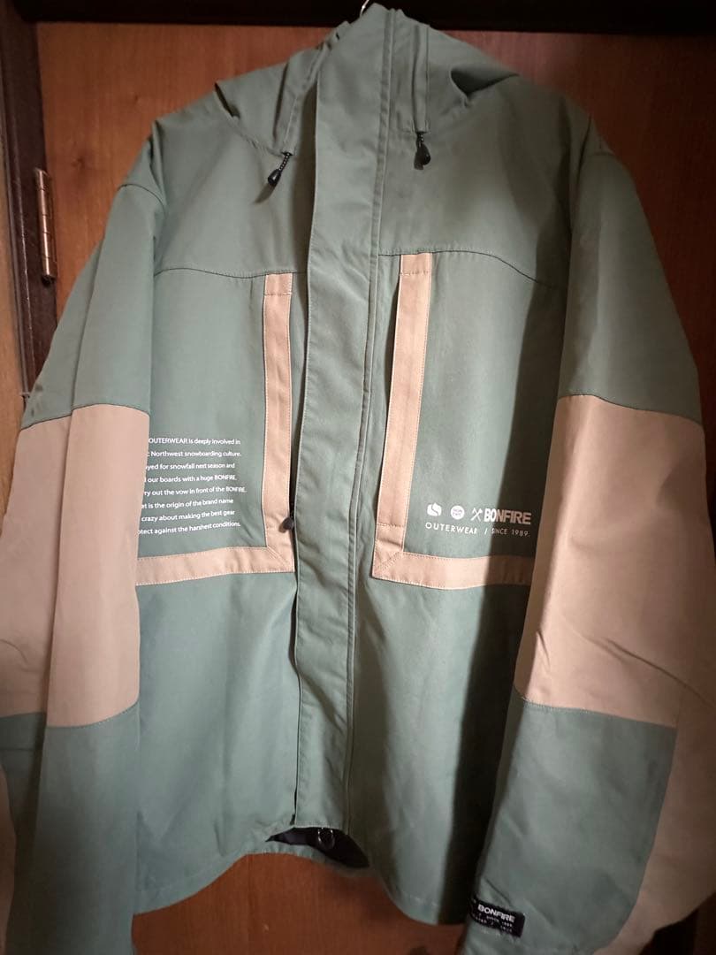 BONFIRE スノーボードウェアセットスキーウェア ⚠️限定価格⚠️ BonFire（ボンファイアー）（キッズ）ジュニア 子供 スキーウェア 上下