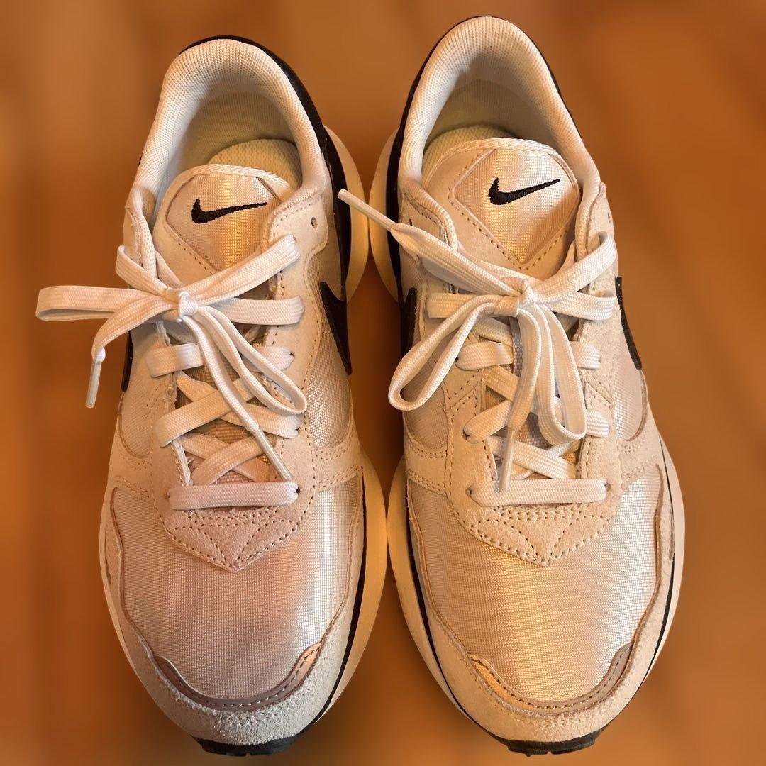 ナイキ ウィメンズ フェニックス ワッフル アイボリー　25cm 未使用　美品 楽天市場】NIKE WMNS PHOENIX WAFFLE ナイキ ウィメンズ フェニックス