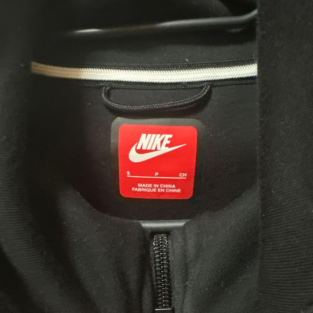 NIKEテックフリース黒sサイズ上のみ - メルカリ