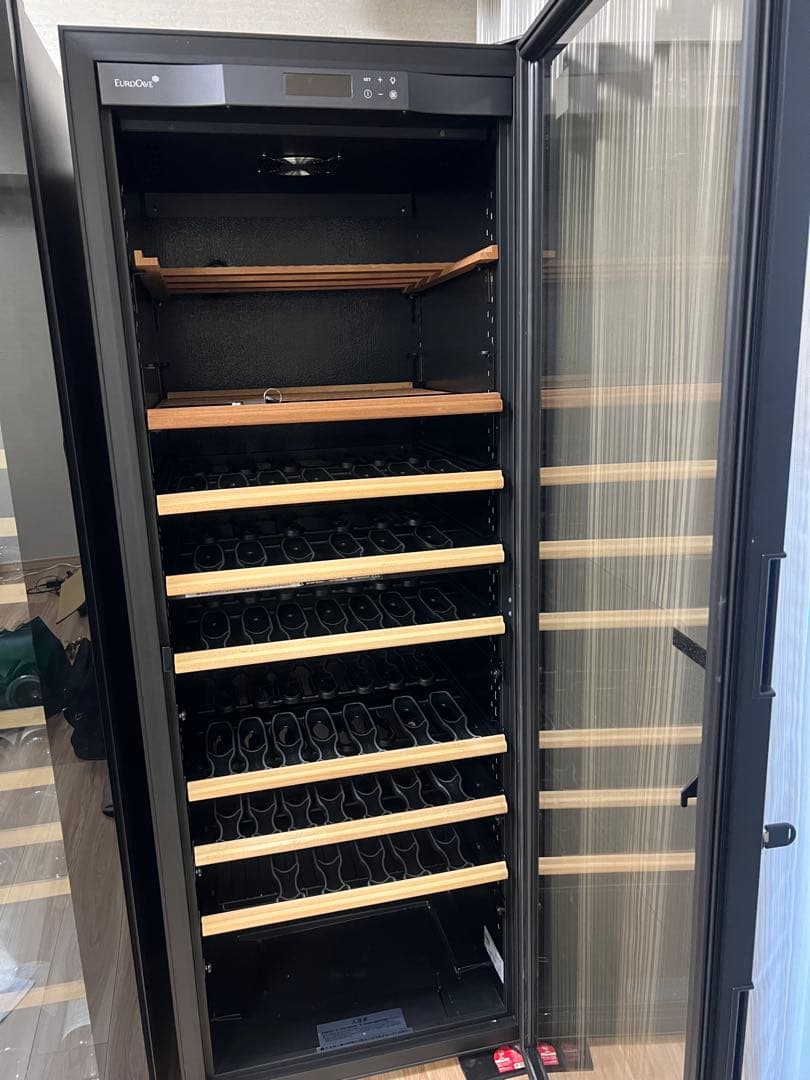 ユーロカーブ　ワインセラー 値上がり前、最後のご案内「EuroCave ユーロカーブ」ワインセラー