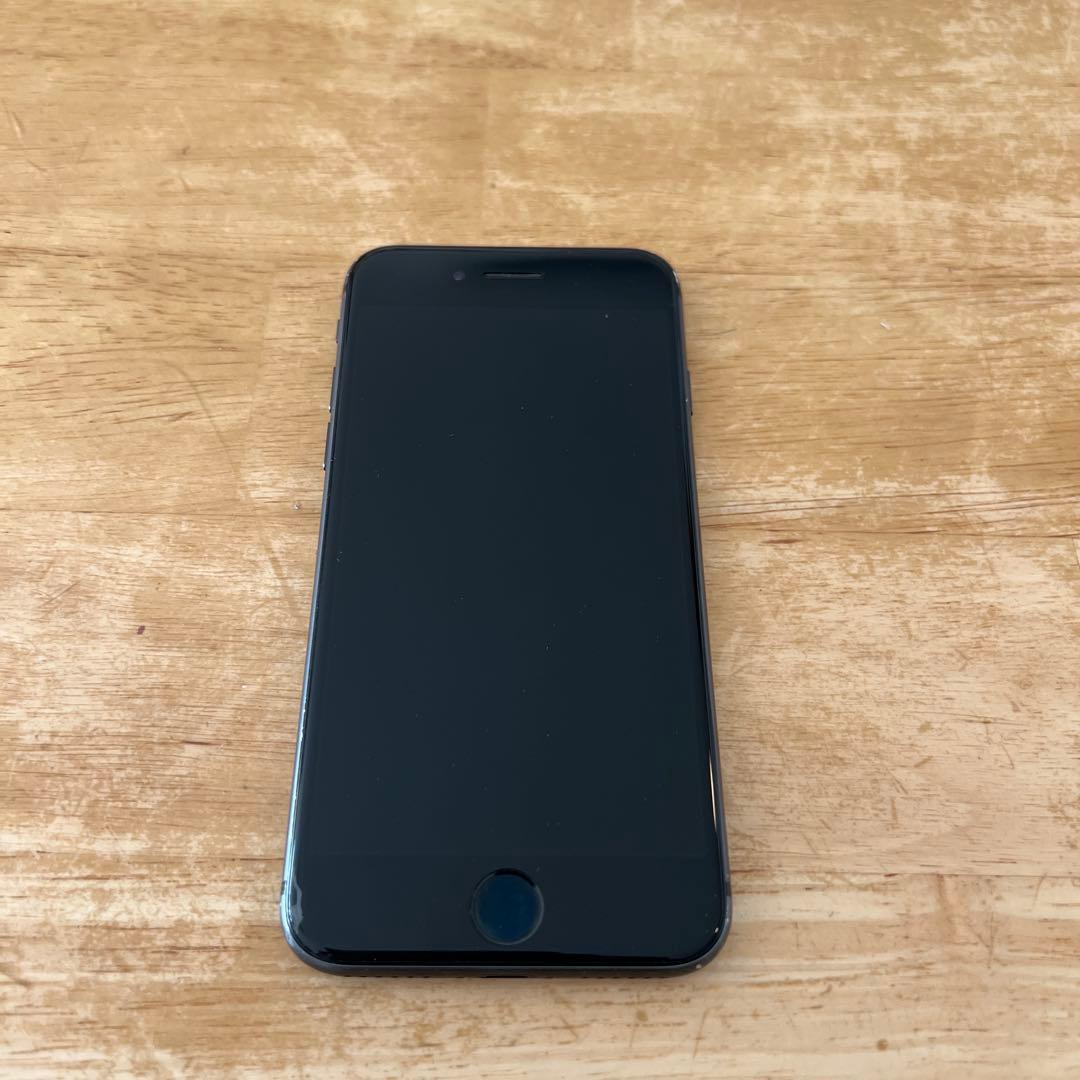 iPhone 8 64GB ブラック 本体 Amazon.com: Apple iPhone 8 64GB Unlocked - Gray : Cell Phones