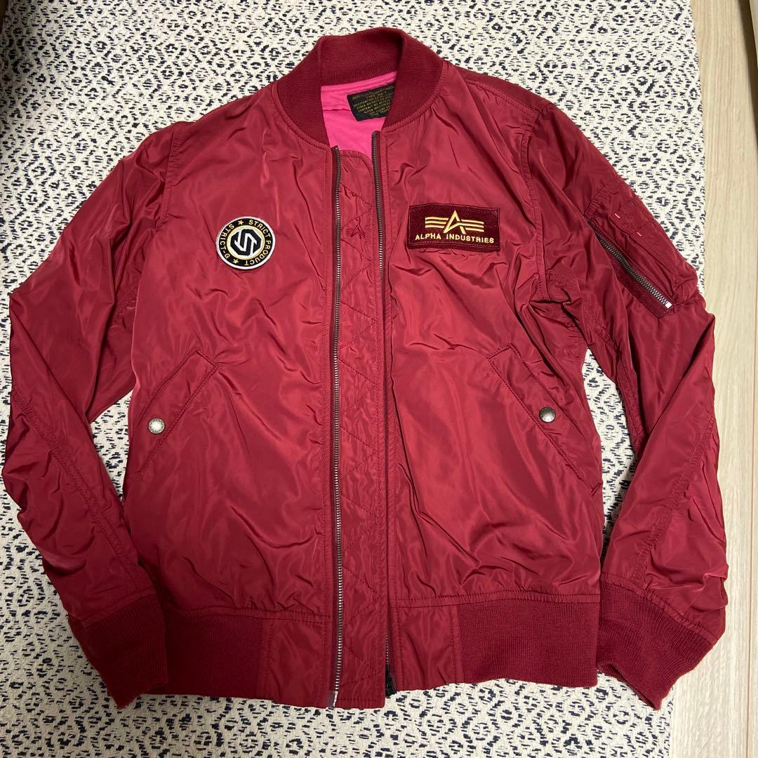 ALPHA×STRICT-G MA-1シャアモデル ガンダム」シャアをイメージした豪華レザー仕様！ALPHA INDUSTRIESとの