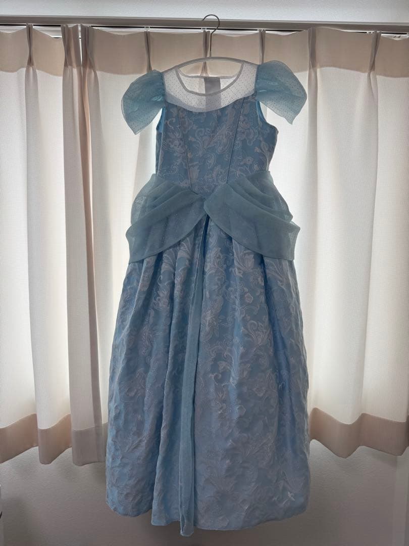 ディズニービビディバビディブティック シンデレラドレス 130㎝ 公式】プリンセスのご紹介 | ビビディ・バビディ・ブティック | 東京