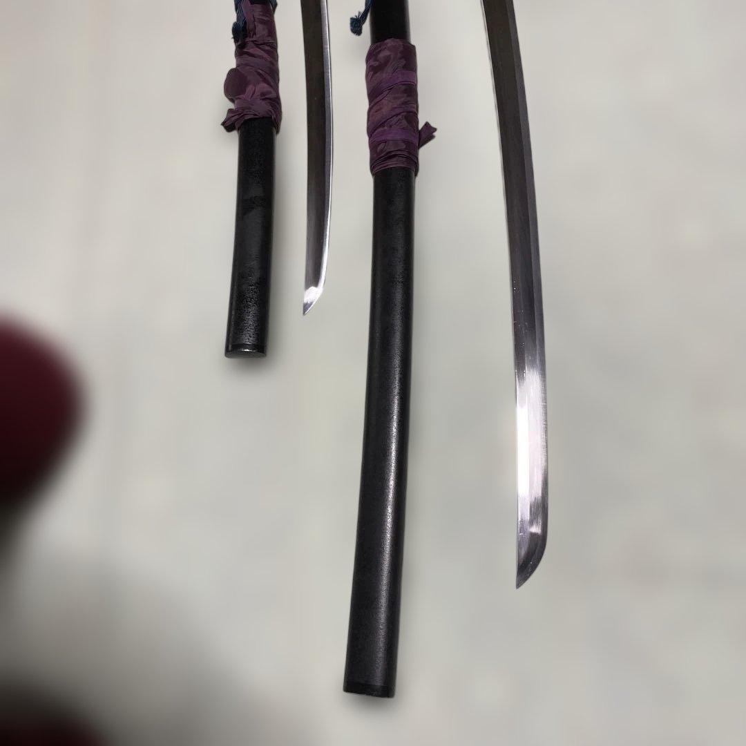 高級模造刀大小２本(刀袋付) 青柄 鶴羽透し丸鍔 黒梨地鞘