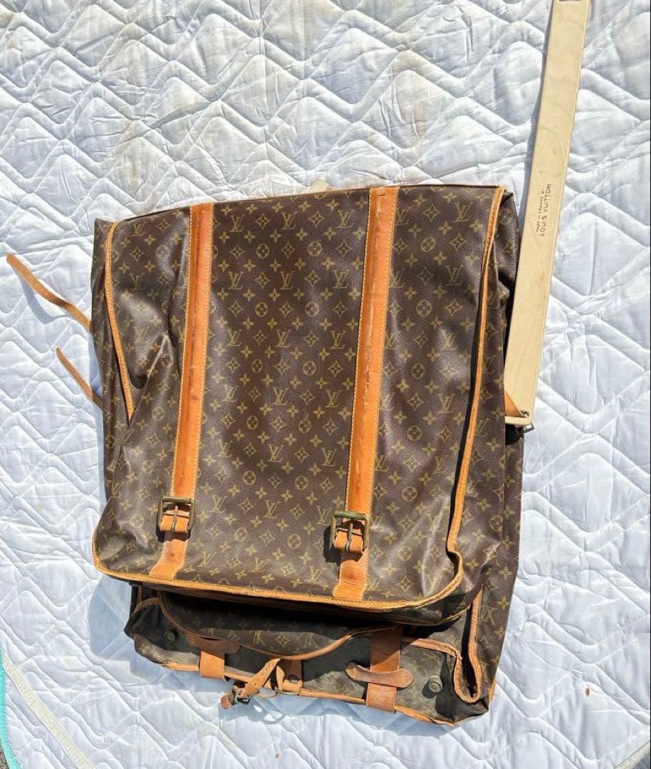 【希少品】Louis Vuitton ルイ・ヴィトン モノグラム キャリーケース LOUIS VUITTON（ルイ・ヴィトン） 未使用 モノグラム ゼフィール 55 4