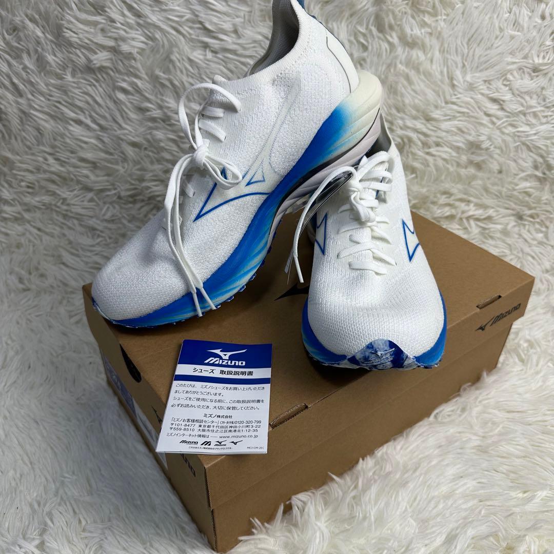 新品 Mizuno ランニングトレーニングシューズ ホワイトブルー 27.5cm