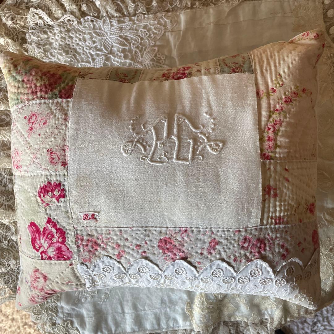 フランスアンティークファブリックリメイククッションの通販はau PAY