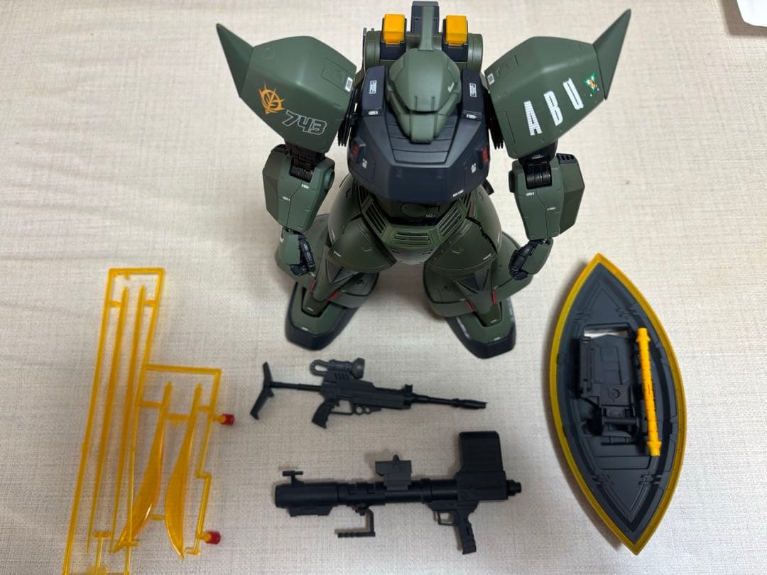 高機動型ゲルググMG　完成品 特別企画】【ガンダムベース撮り下ろし】“真紅の稲妻”の高機動型