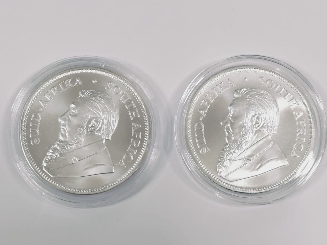 クルーガーランド銀貨 2023年 2025年 1オンス 2枚セット - メルカリ