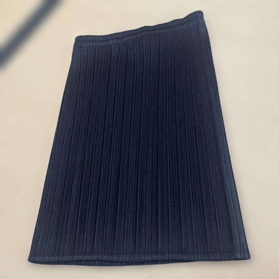 プリーツプリーズ　プリーツスカートブラック Mサイズ 新品 イッセイミヤケ Issey Miyake プリーツプリーズ スカート黒