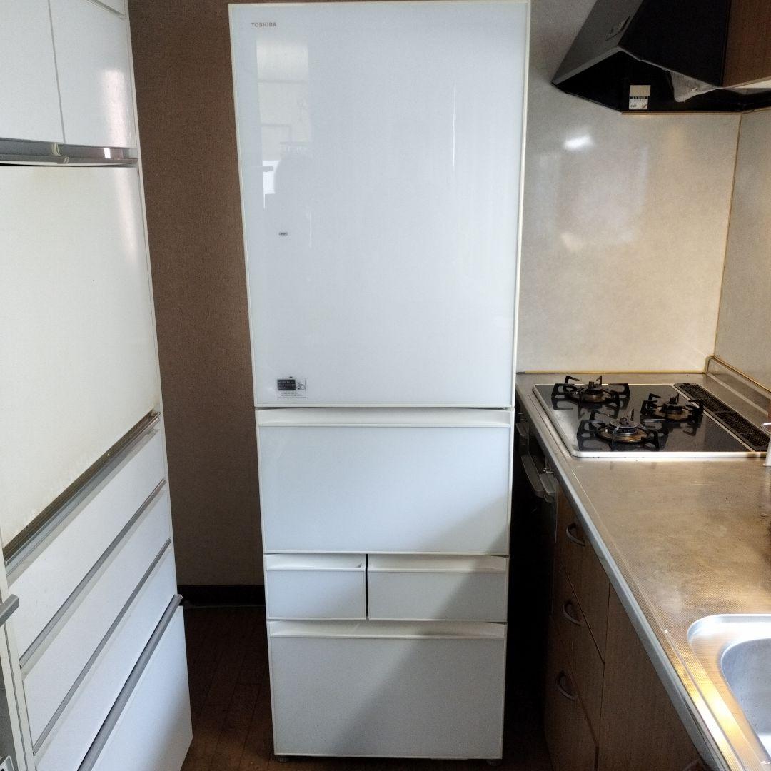 TOSHIBA　東芝　冷蔵庫　410L GR-K41GXV(ZW) 東芝、野菜室を“まんなか”にレイアウトした幅60cmの5ドア冷凍冷蔵庫