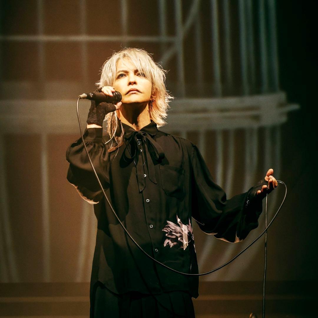 NOSTALGIC PUFF SLEEVE SHIRT SWITCHBLADE - メルカリ