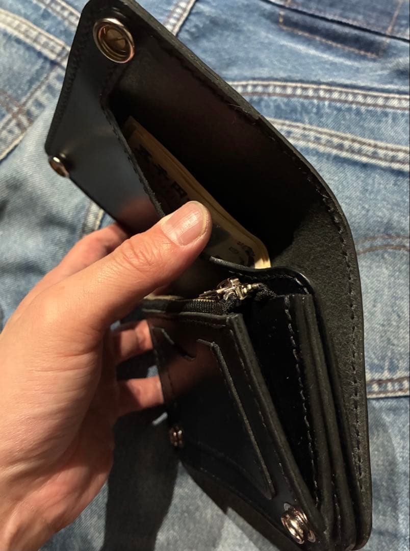 トラッカーウォレット　ミドル　シルバー925コンチョ　インディアンジュエリー サドルレザー・トラッカーウォレット ブラック シルバーコンチョ