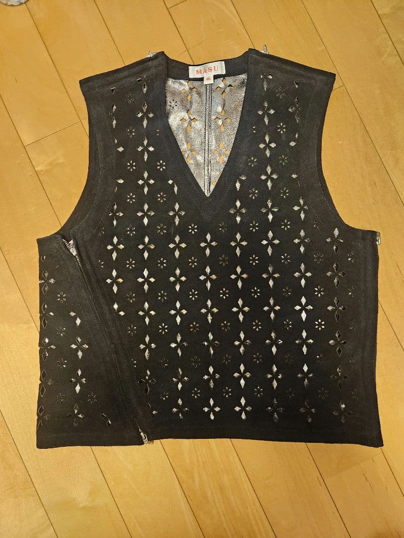 トップス DIAMOND CUT LEATHER VEST masu Diamond Cut Men's Motorcycle Leather Vest - MARA Leather